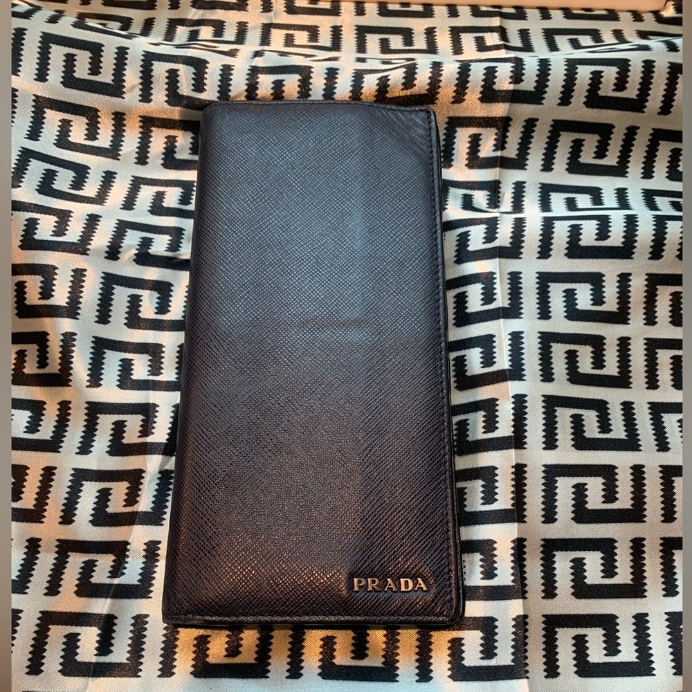 PRADA Navy Leather Long Wallet (unisex)